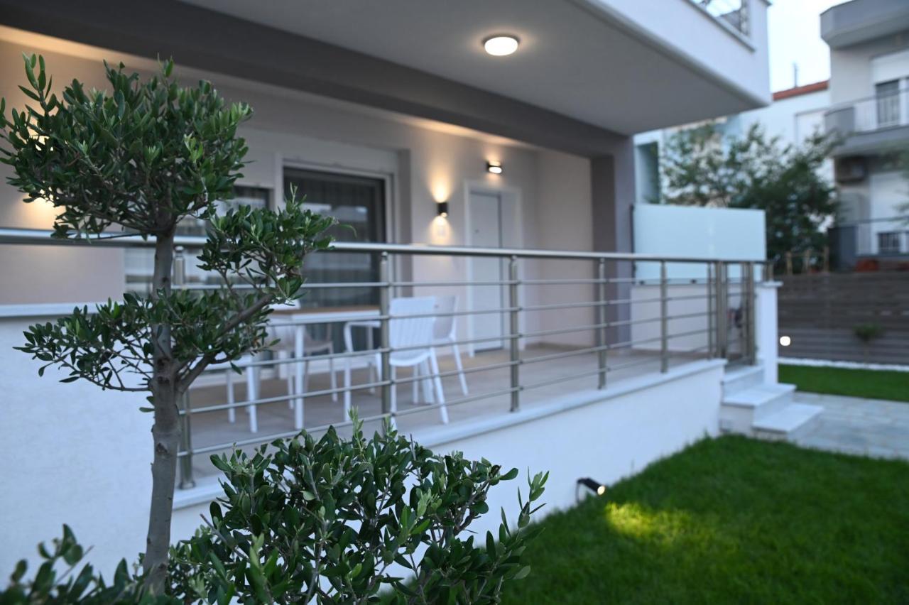Faidra Apartments เนอาเปรามอส ภายนอก รูปภาพ